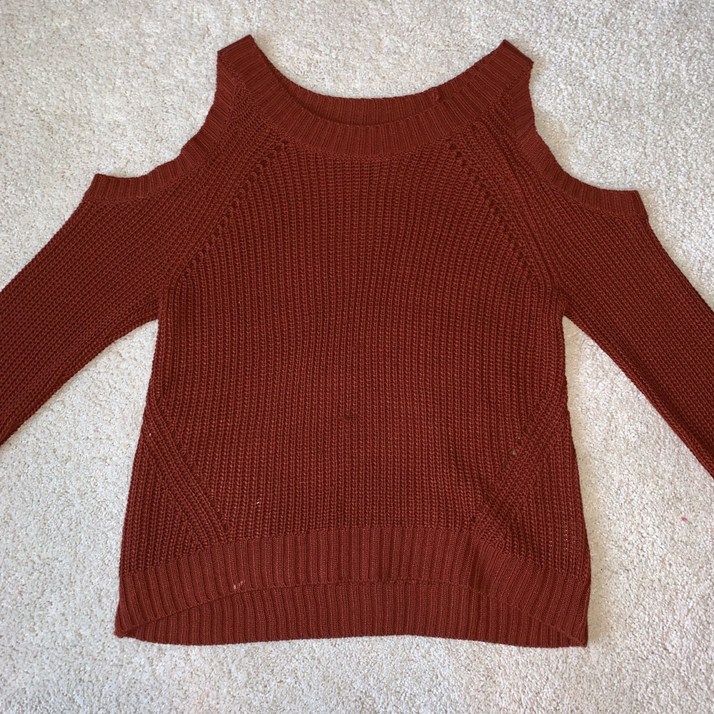 ⭐️shoulderless sweater⭐️